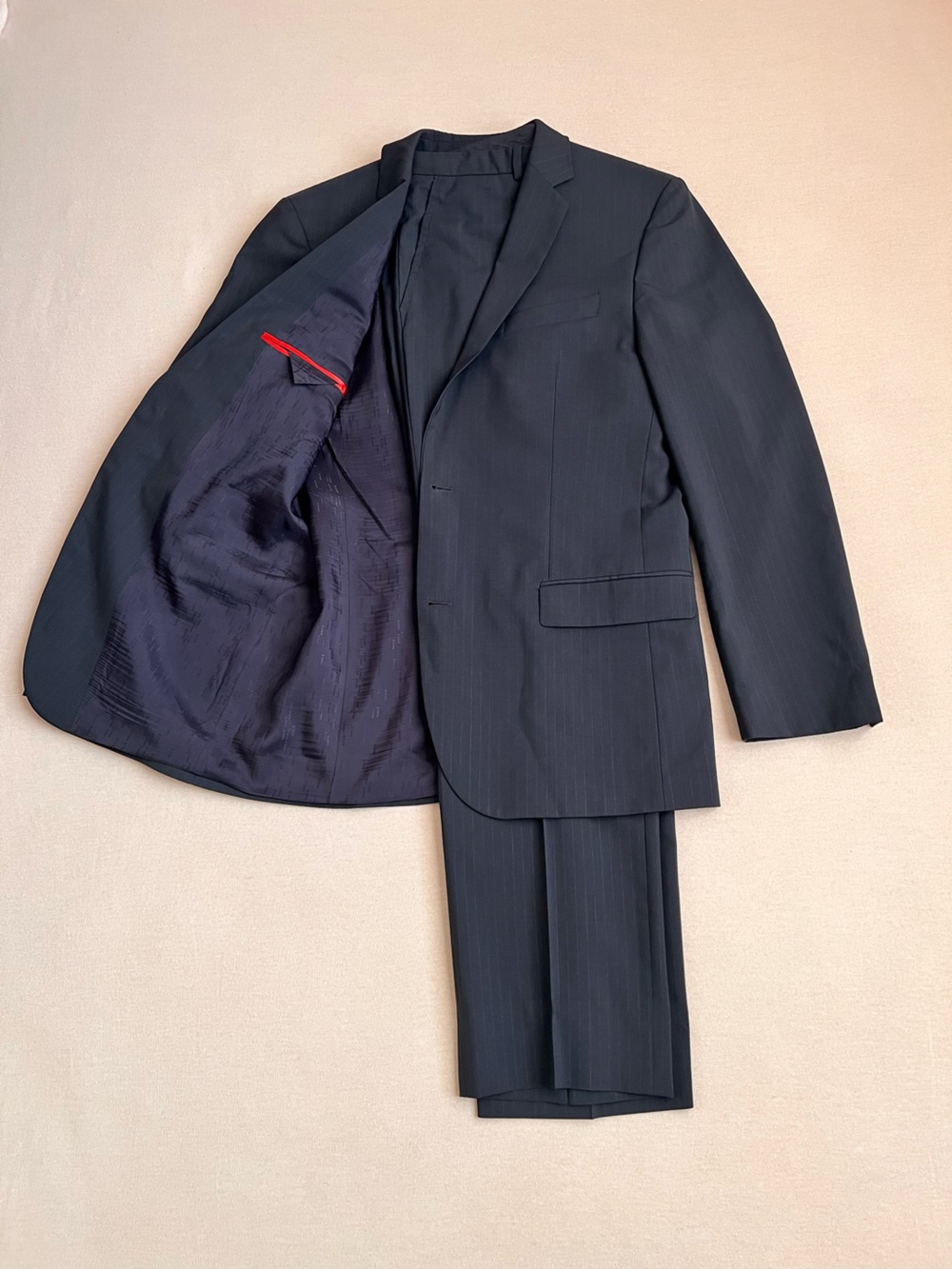 Hugo Boss Astro/Hill7 Navy Pinstripe 2-Piece Suit 42R Virgin Wool Mohair EUC